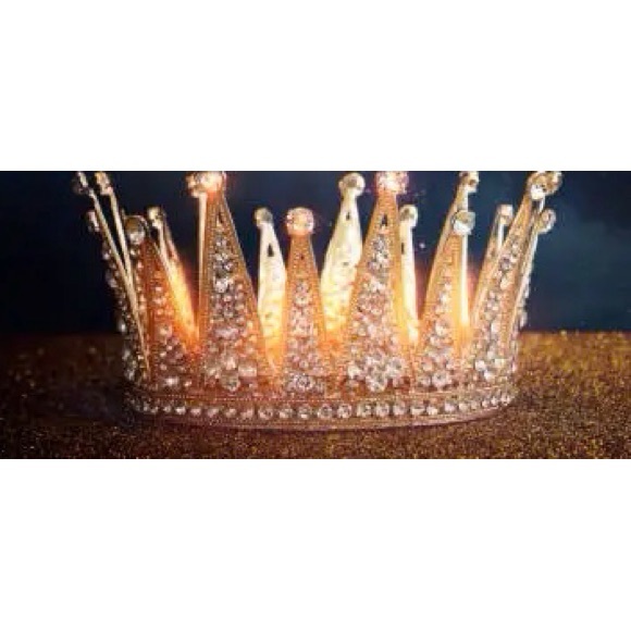 Meet your Posher, Raine - Picture 2 of 2